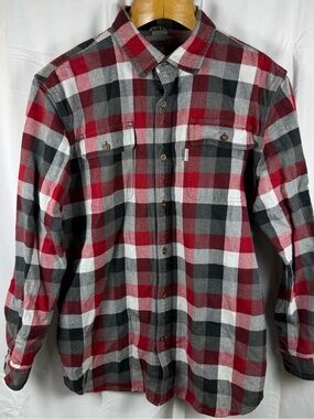 Carhartt Plaid Flannel Button Up Shirt Red Gray Black Men’s XL